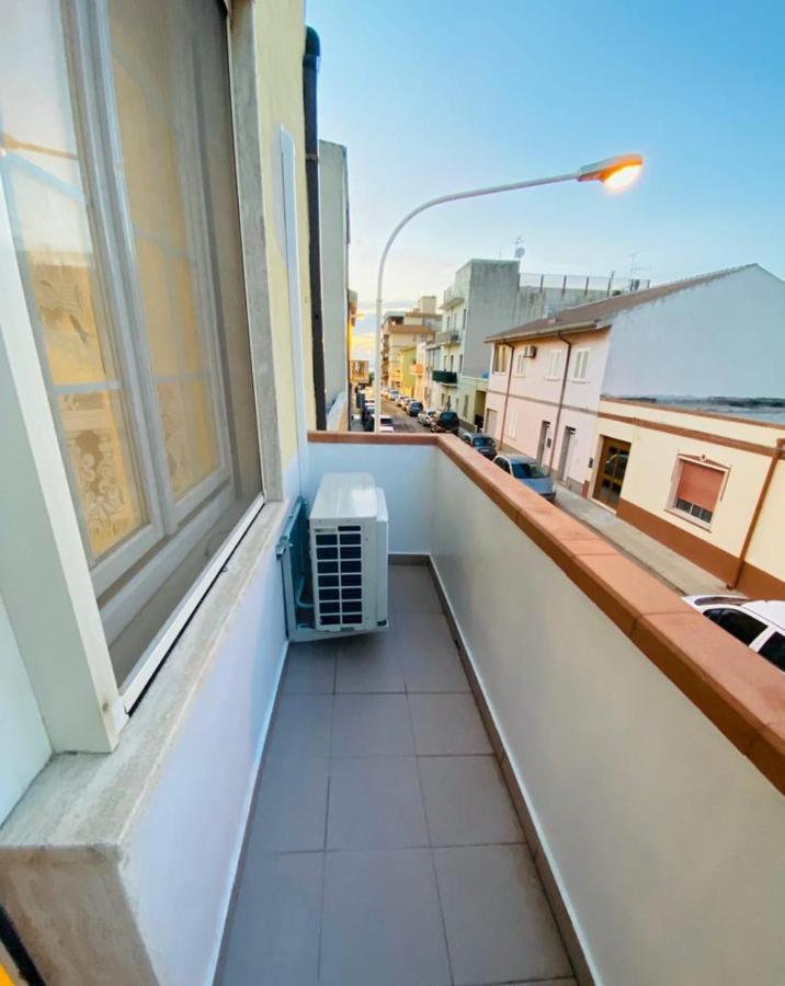 Lovely Sardinia Apartment Porto Torres Kültér fotó