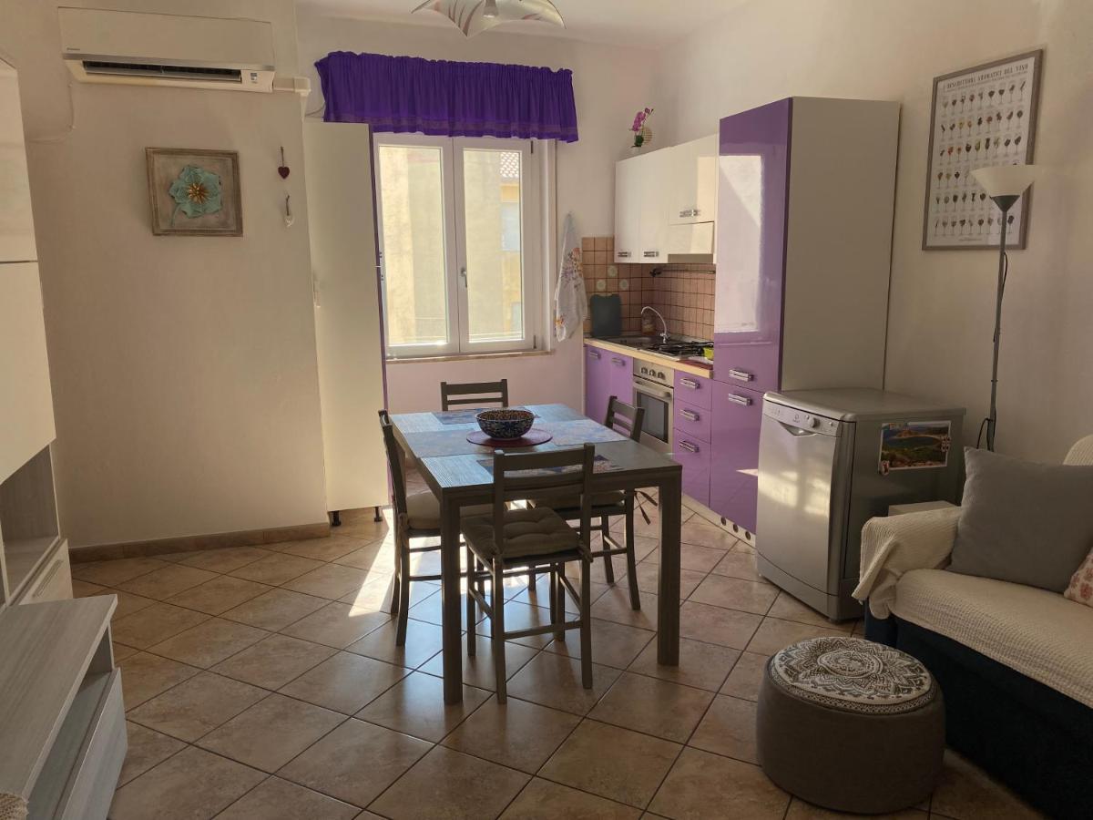 Lovely Sardinia Apartment Porto Torres Kültér fotó