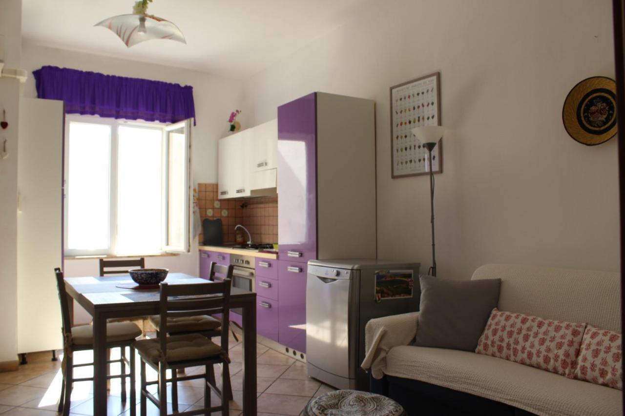 Lovely Sardinia Apartment Porto Torres Kültér fotó